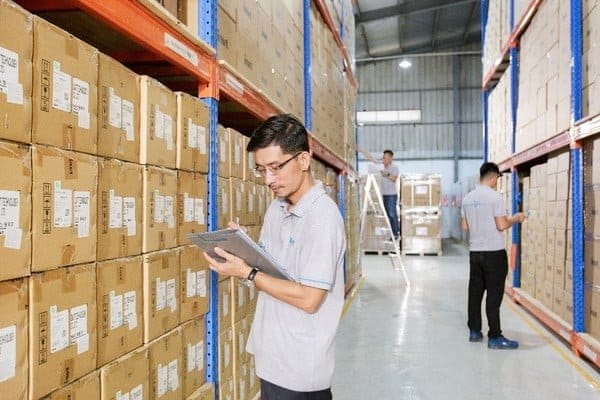 inverter-hybrid-goodwe-kho-hang-2 inverter-hybrid-goodwe-kho-hang